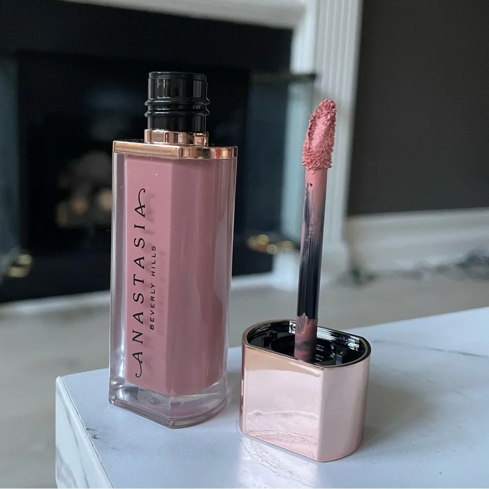 Anastasia Beverly Hills Lip Velvet Mousse Liquid Lipstick‎ Pure Hollywood